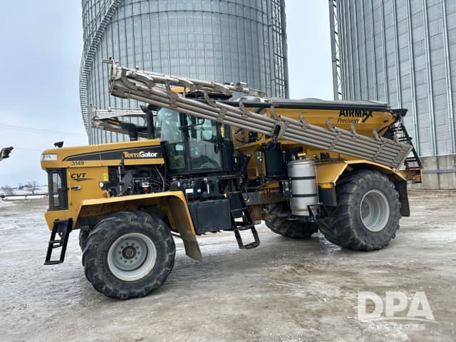 Image of Terra-Gator TG8400 equipment image 2