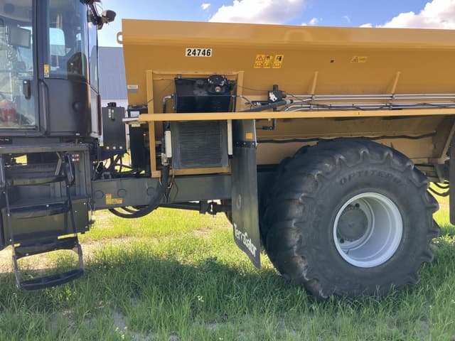 Image of Terra-Gator TG8300B equipment image 3