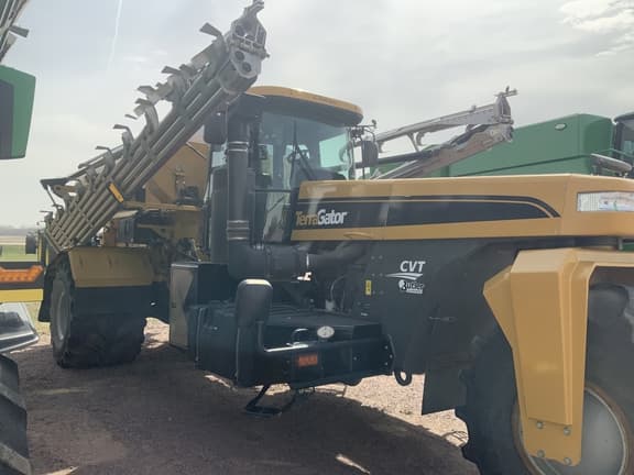 Image of Terra-Gator TG8300B equipment image 3