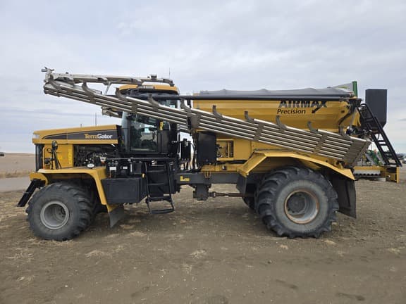 Image of Terra-Gator TG8400B equipment image 1