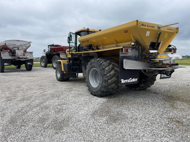 Image of Ag-Chem Terra-Gator 8400 equipment image 1