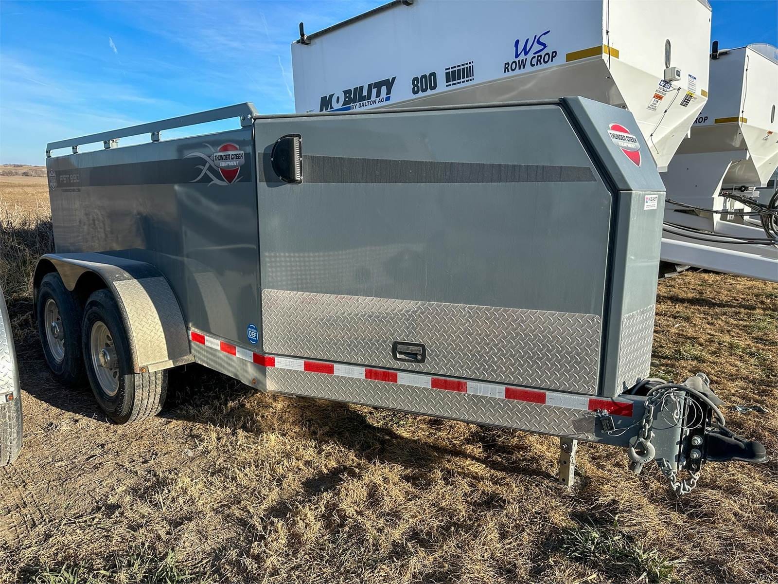 2019 Thunder Creek FST990 Equipment Image0