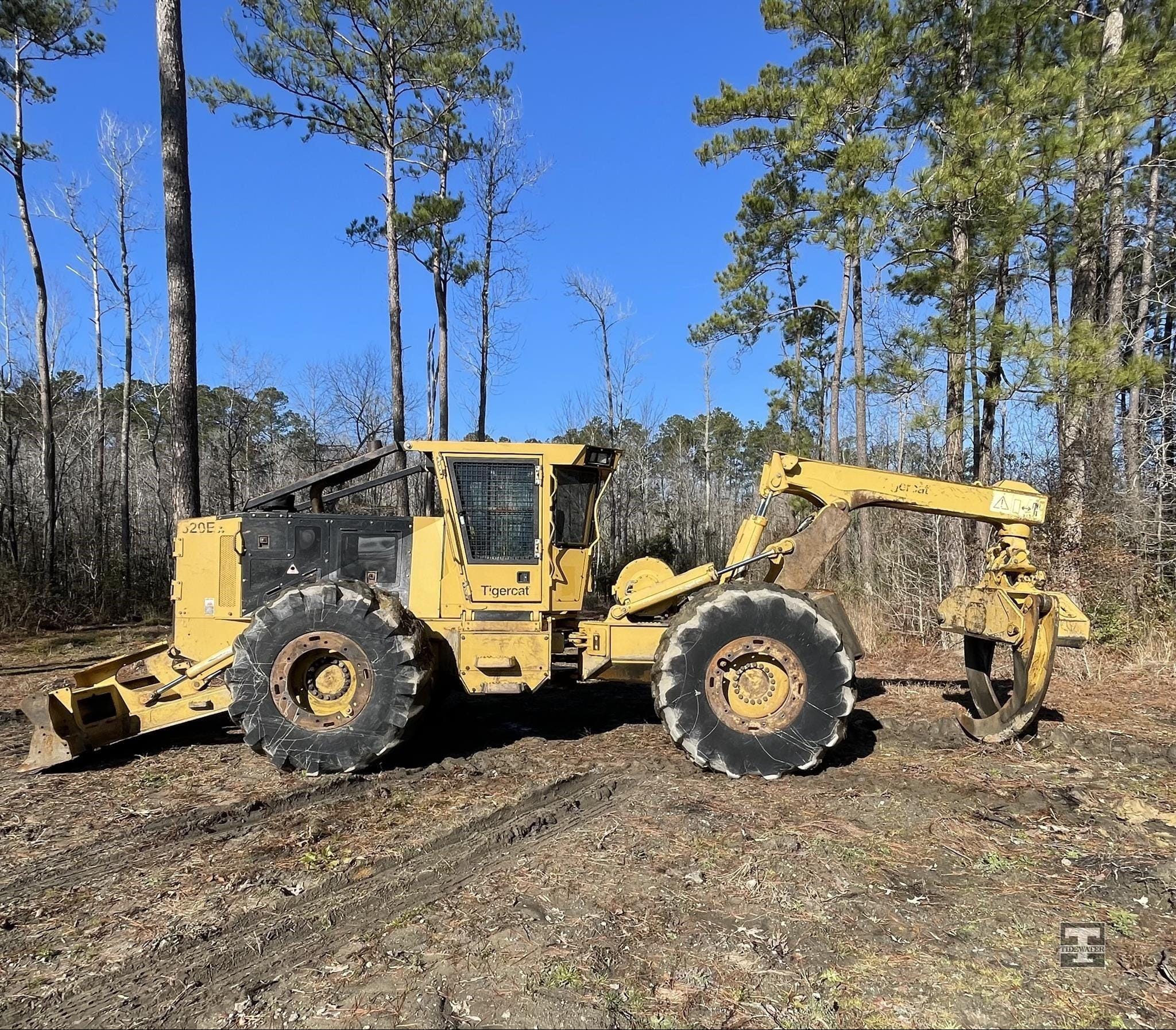 2018 Tigercat 620E Equipment Image0
