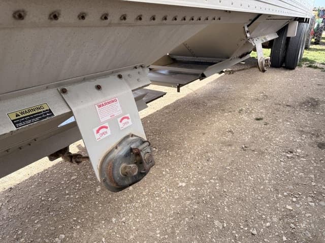 Image of Timpte Super Hopper equipment image 4