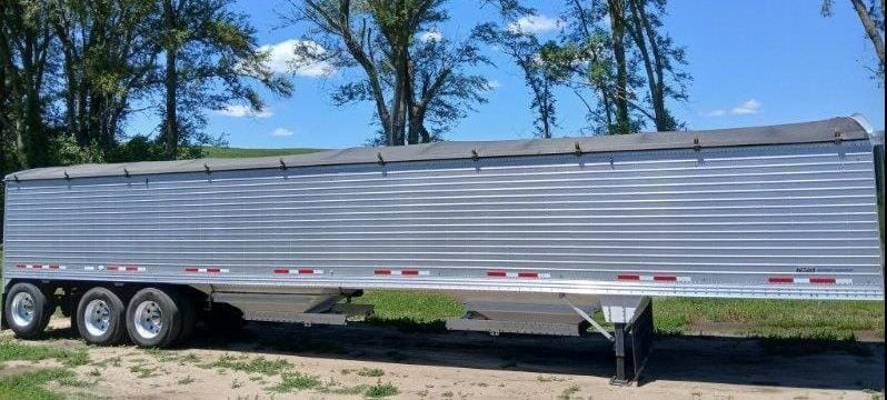 2018 Timpte Super Hopper Equipment Image0