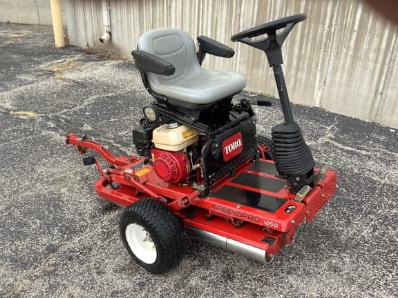 Image of Toro GreensPro 1260 equipment image 2