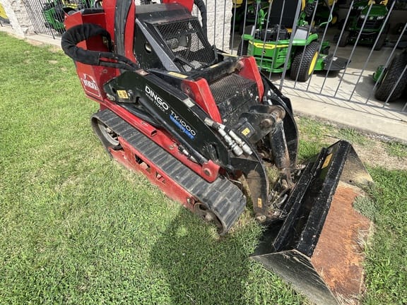 2018 Toro  Dingo TX-1000 Equipment Image0