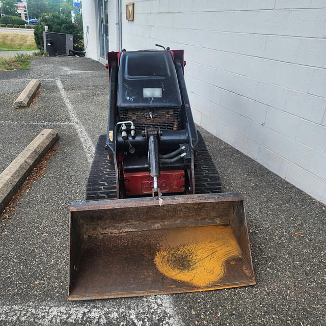 Image of Toro Dingo TX427 equipment image 1