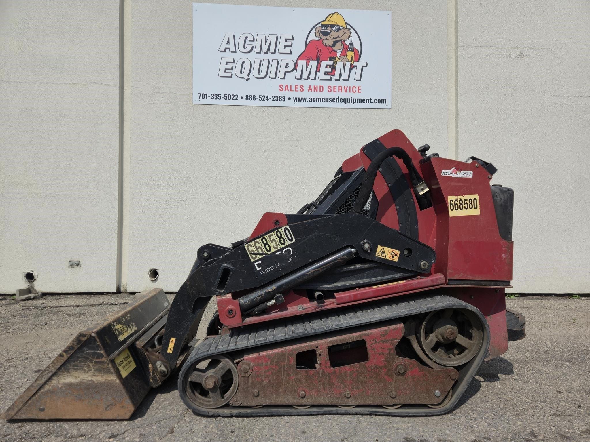 2018 Toro  Dingo TX-1000 Equipment Image0