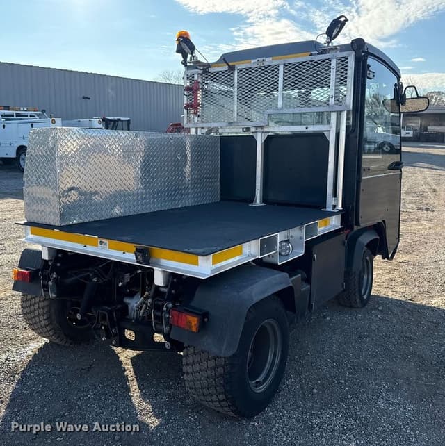 Image of Toro Workman equipment image 4