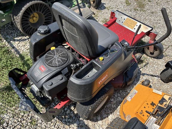 Image of Toro Timecutter SS4200 equipment image 3