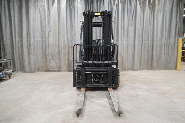 Image of Toyota 8FD35U equipment image 2