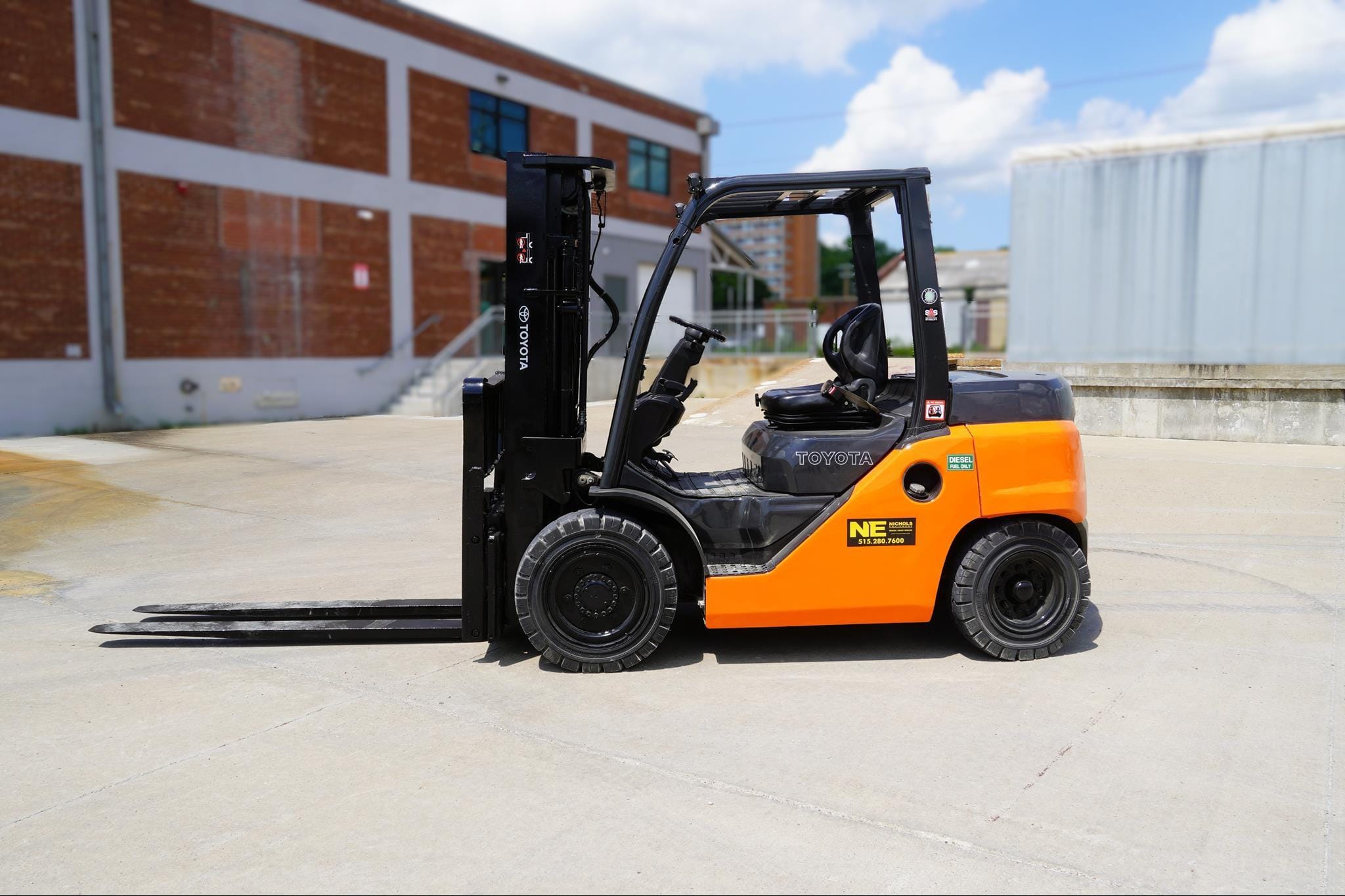 2018 Toyota 8FD35U Equipment Image0