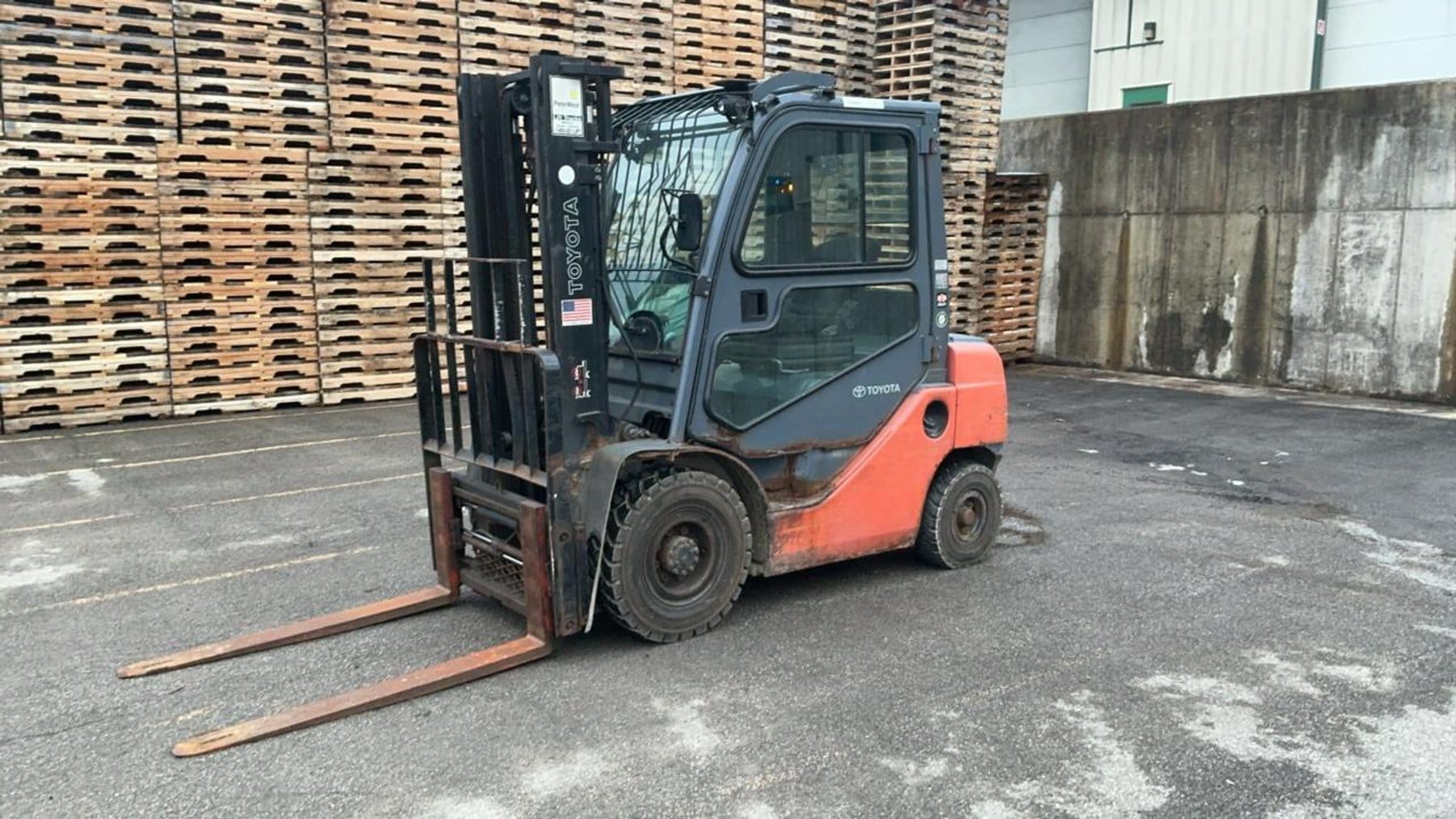 2018 Toyota 8FDU25 Equipment Image0