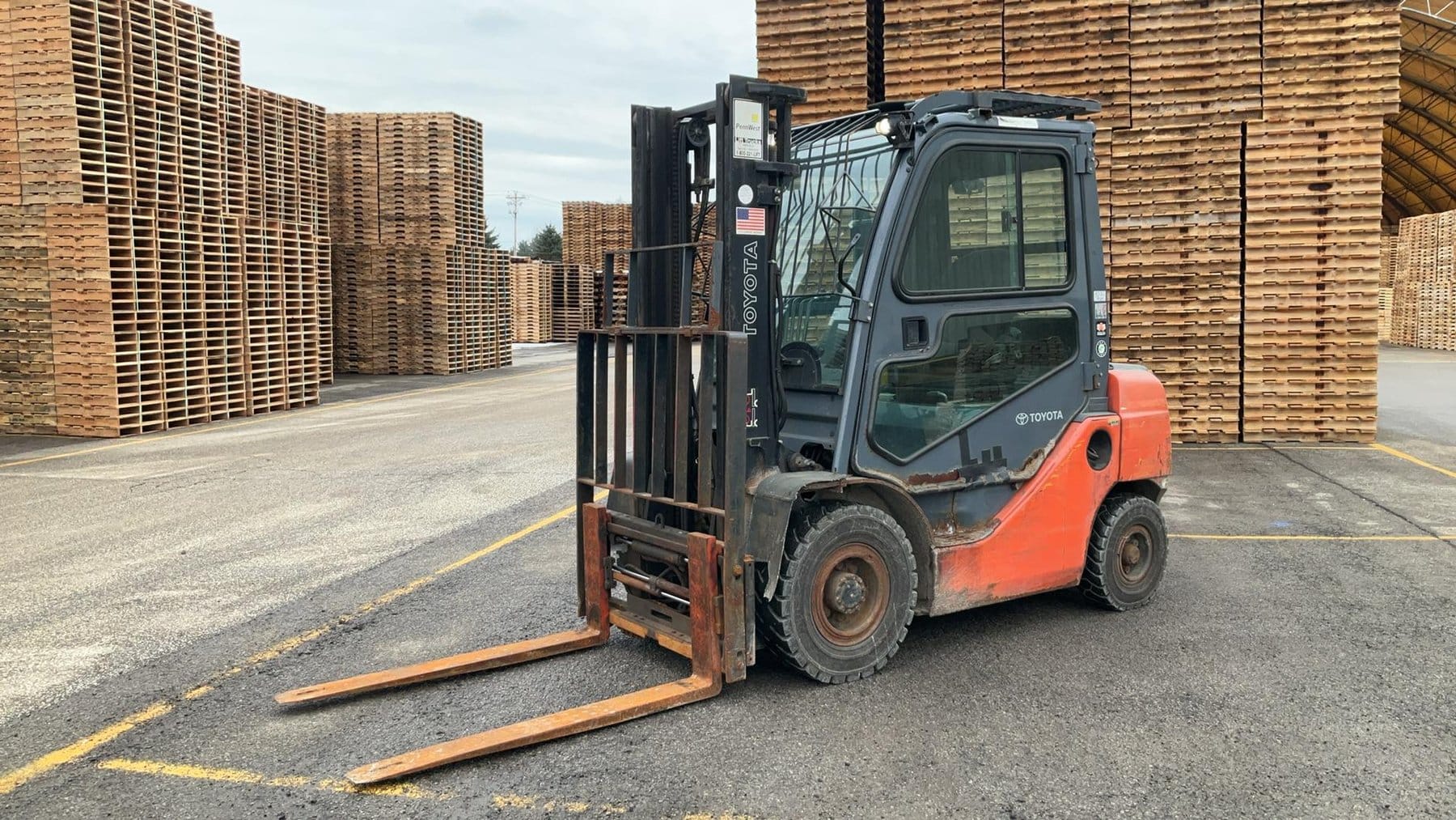 2018 Toyota 8FDU25 Equipment Image0