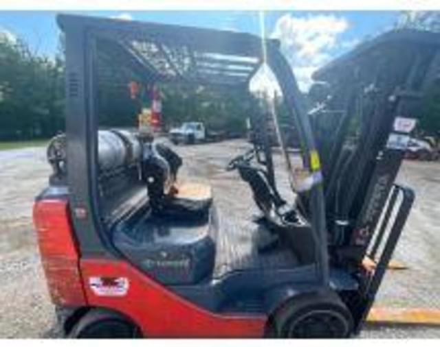 Image of Toyota 8FGCU25 equipment image 4