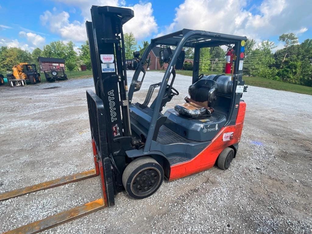 2018 Toyota 8FGCU25 Equipment Image0