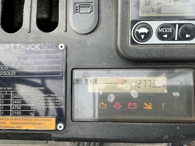 Image of Toyota 8FGCU30 equipment image 3