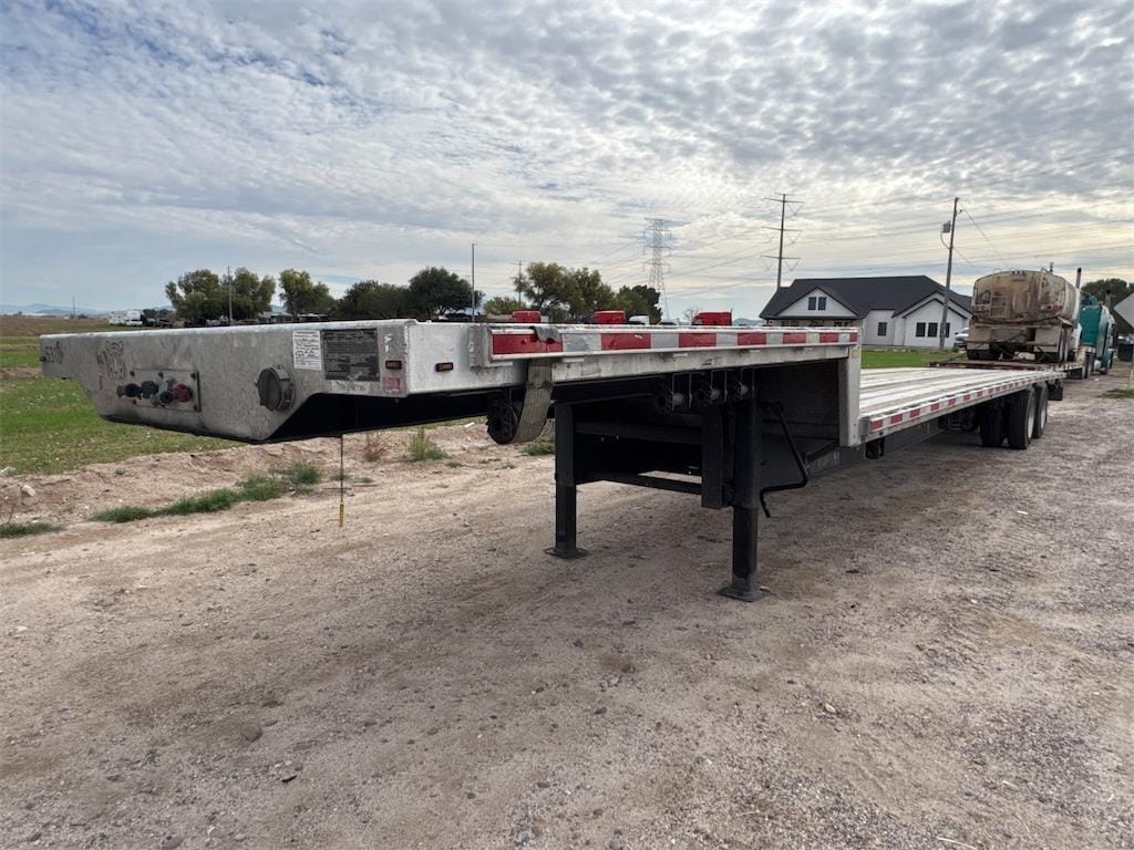 2018 Transcraft 804C Equipment Image0