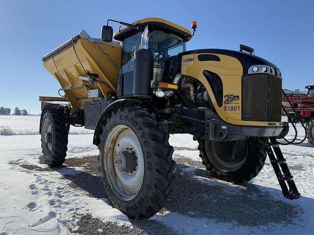 Image of RoGator RG1300C equipment image 1