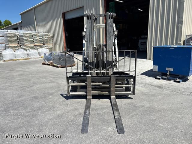 Image of Unicarriers PF70 equipment image 1