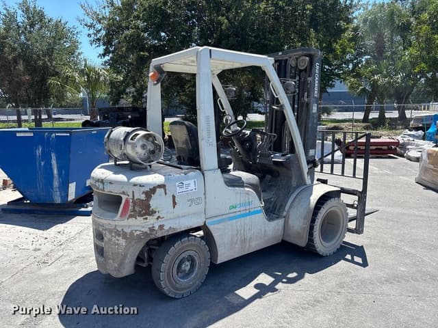 Image of Unicarriers PF70 equipment image 4