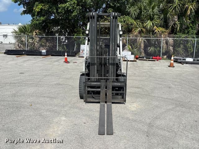 Image of Unicarriers PF70 equipment image 1
