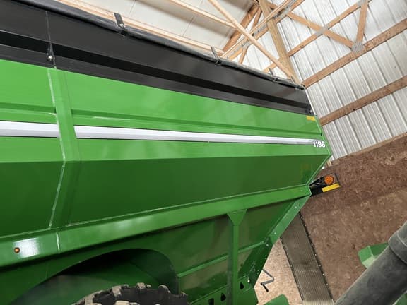 Image of Unverferth 1196 equipment image 4