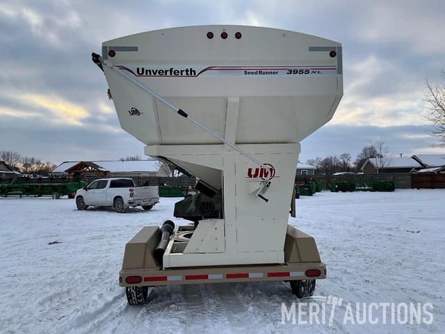 Image of Unverferth 3955XL equipment image 3