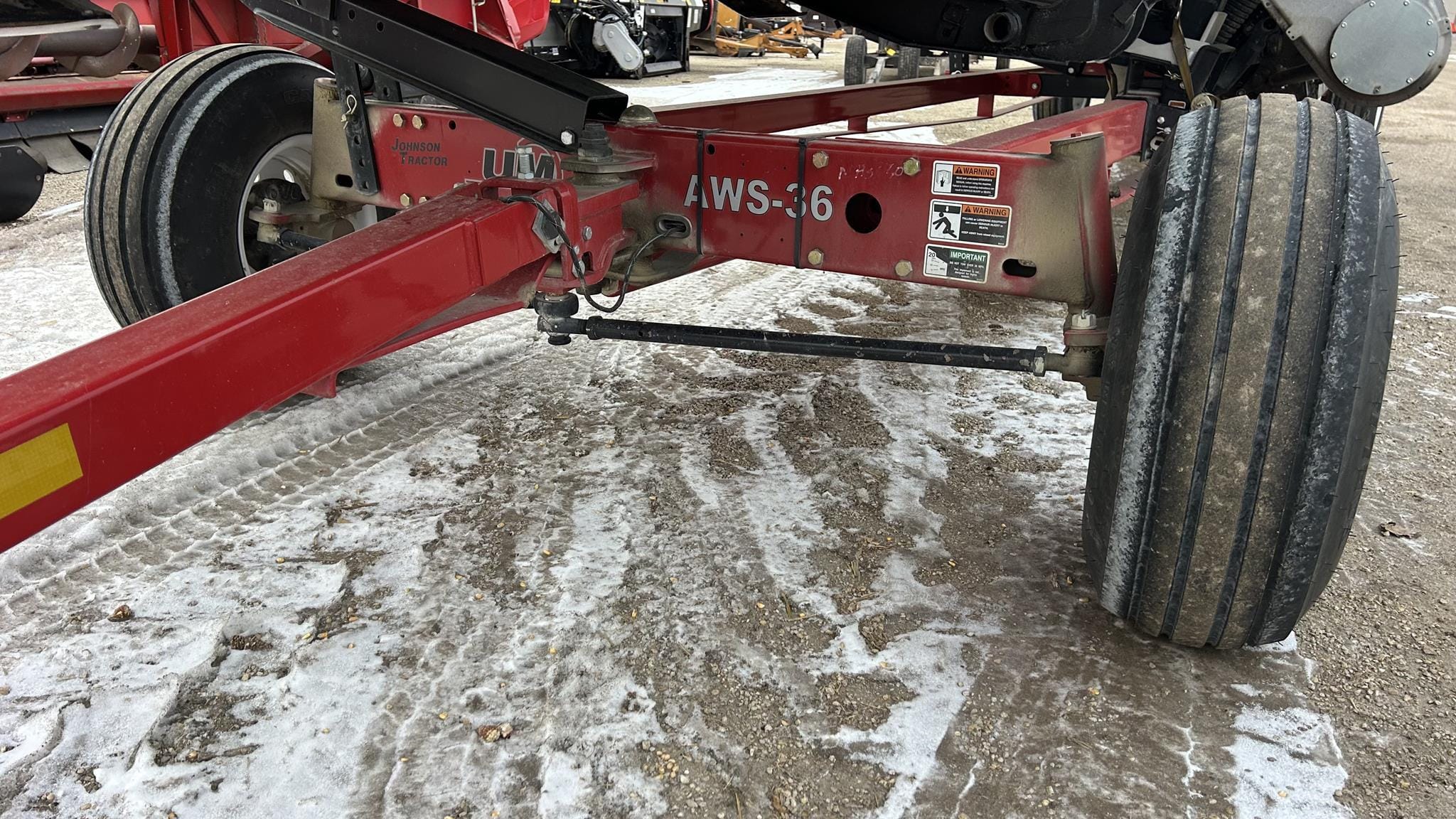 2018 Unverferth AWS-36 Equipment Image0