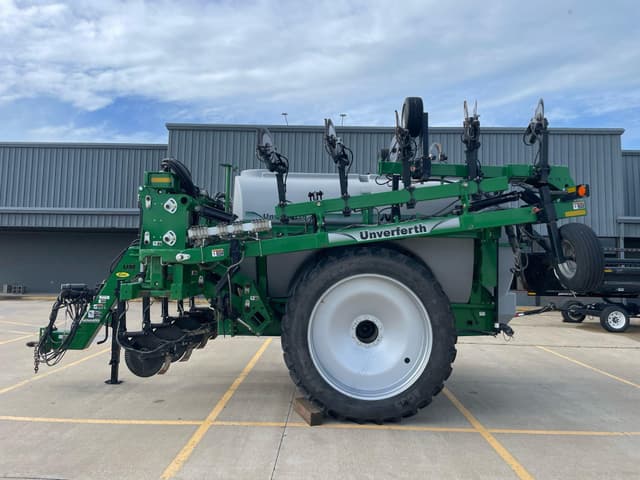 Image of Unverferth Nutrimax 2600 equipment image 1