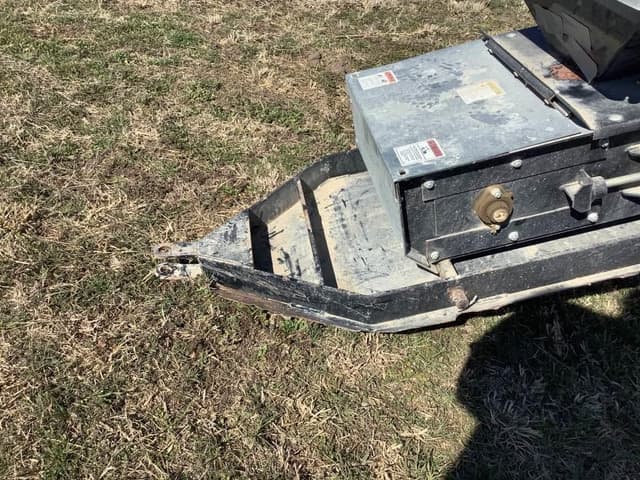 Image of USC 2000 equipment image 1