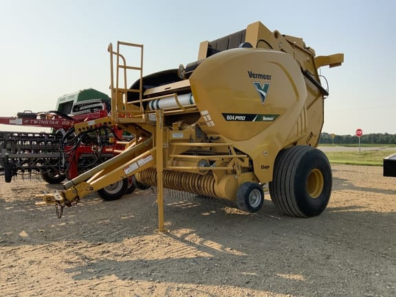 Main image Vermeer 604 Pro