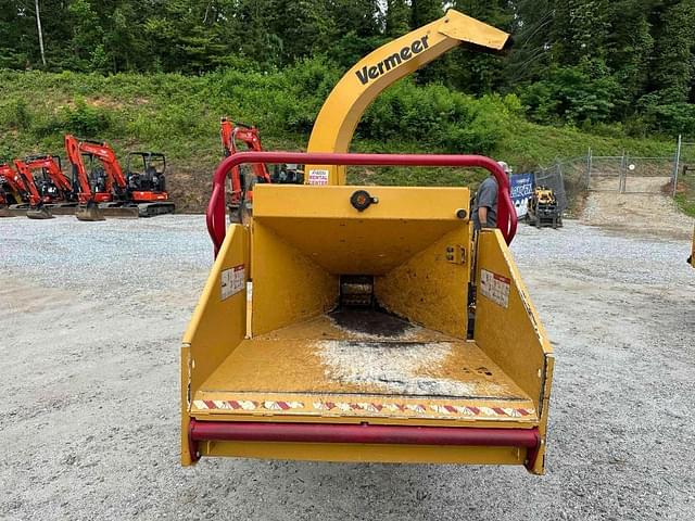 Image of Vermeer BC700XL equipment image 3
