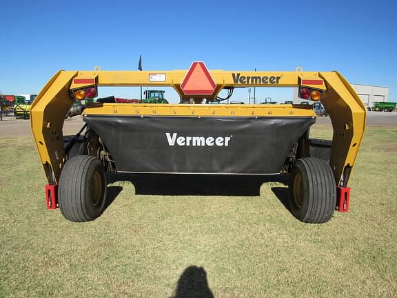 Image of Vermeer MC3700 equipment image 4