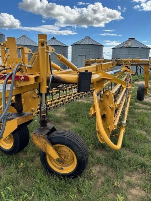 2018 Vermeer R2800 Equipment Image0