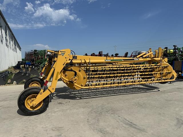 Image of Vermeer R2800 equipment image 1