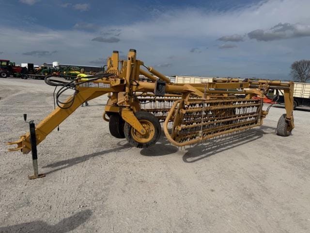 2018 Vermeer R2800 Equipment Image0