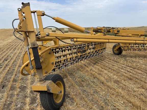 Image of Vermeer R2800 equipment image 4