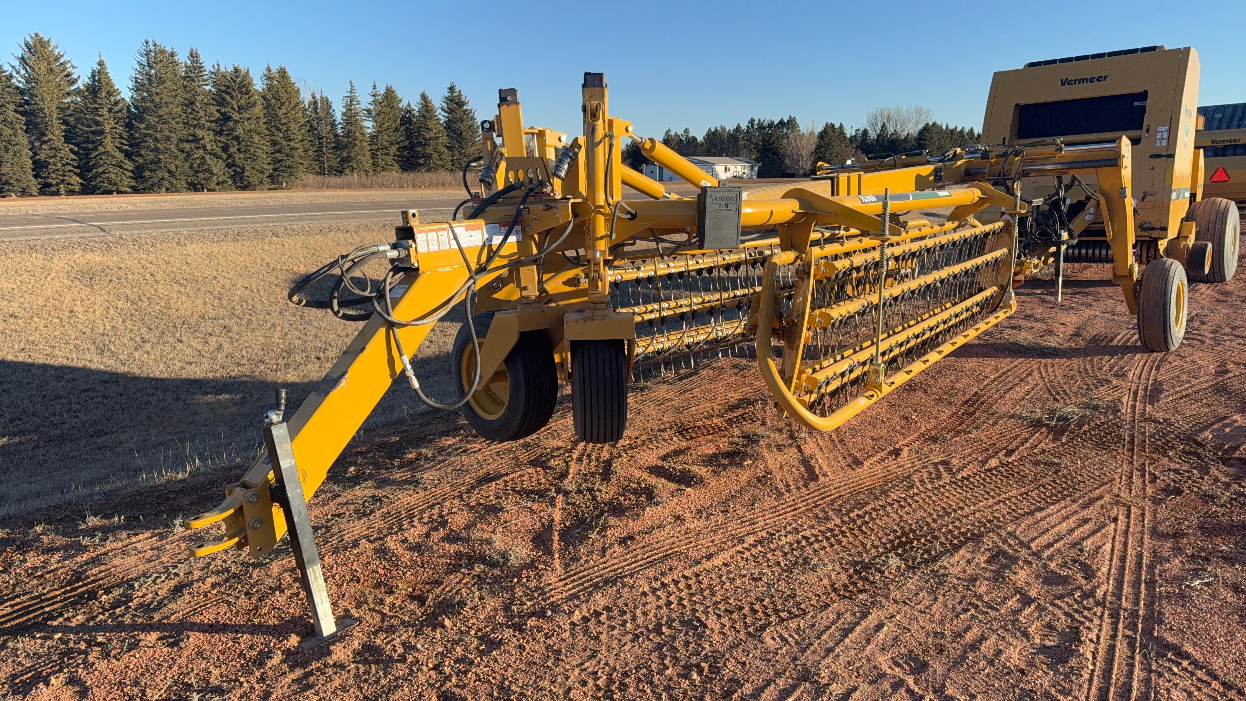 2018 Vermeer R2800 Equipment Image0