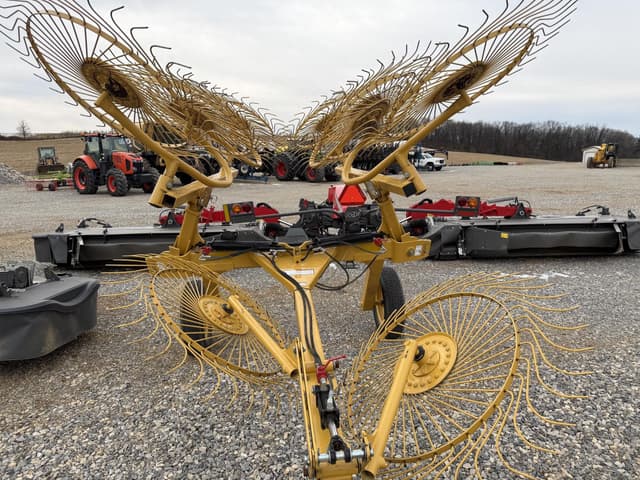 Image of Vermeer VR820 equipment image 1