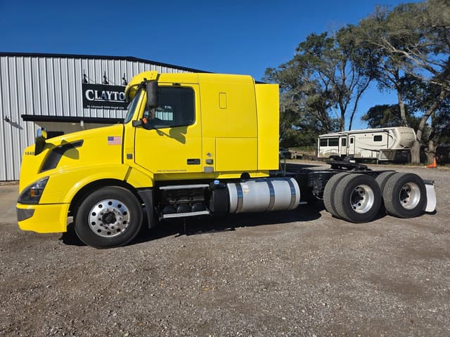 Image of Volvo D13 equipment image 1