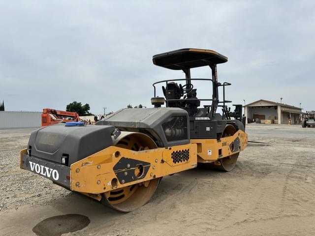 Image of Volvo DD110C equipment image 2
