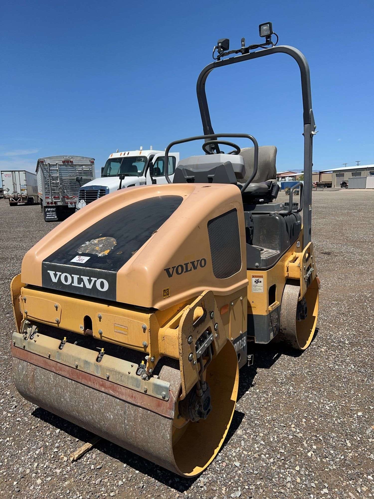 2018 Volvo DD25B Equipment Image0