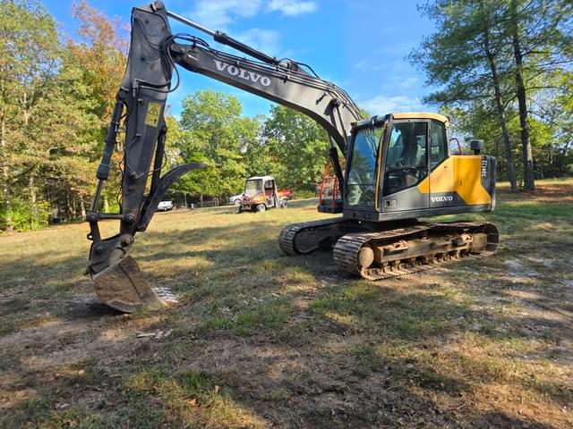 Image of Volvo EC140EL equipment image 3