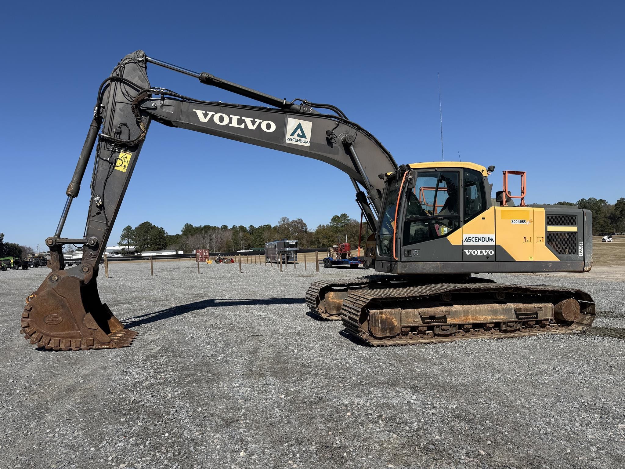 2018 Volvo EC220EL Equipment Image0