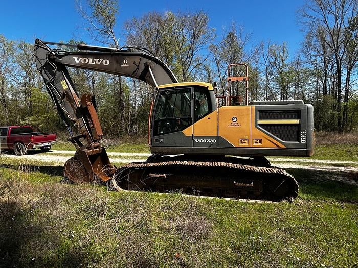 2018 Volvo EC250EL Equipment Image0