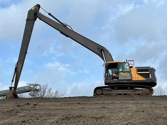 Image of Volvo EC300E-LR Primary image