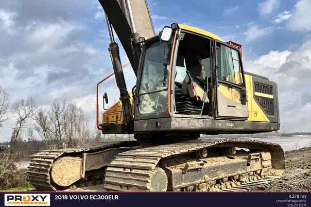 Image of Volvo EC300E-LR equipment image 3