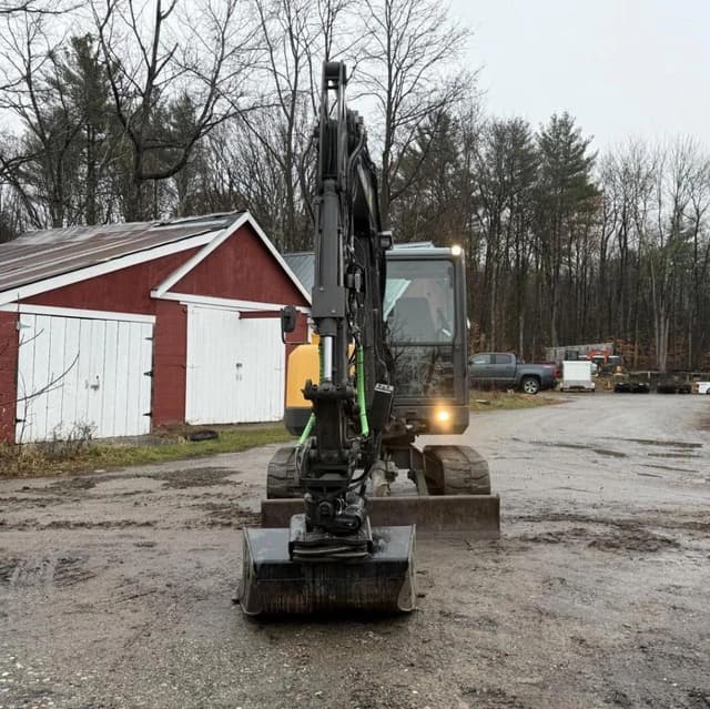 Image of Volvo EC60E equipment image 4